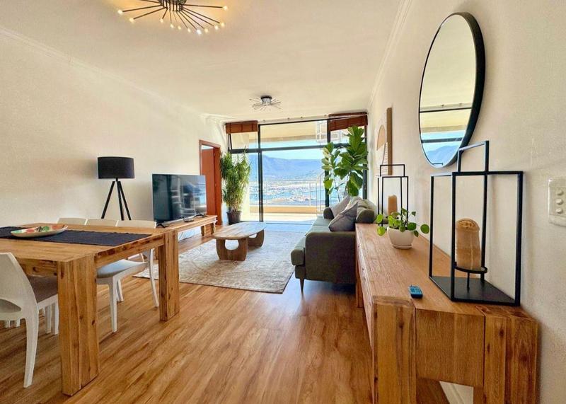 2 Bedroom Property for Sale in Hout Bay Western Cape